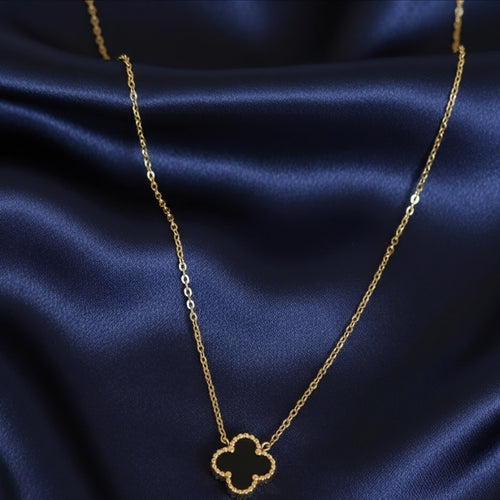 Chaand Clover Necklace